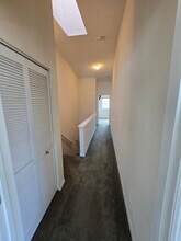 346 Madeira Cir in St. Petersburg, FL - Building Photo - Building Photo