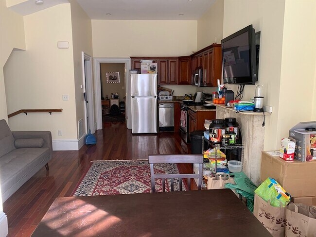 21 Worthington St, Unit 1 in Boston, MA - Building Photo - Building Photo