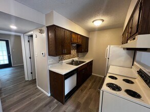 Timberline Apartments in Jefferson City, MO - Foto de edificio - Interior Photo