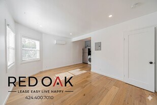 1060 N Avenue 50, Unit 1060 in Los Angeles, CA - Building Photo