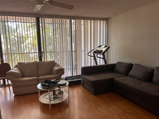 property at 2811 SW 87th Ter