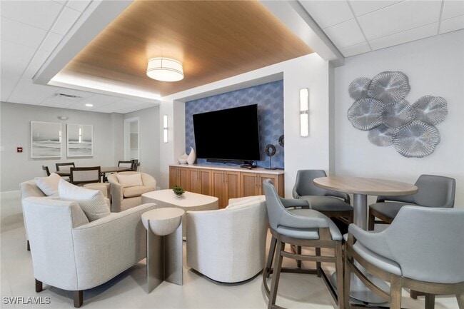 3399 Gulf Shore Blvd N in Naples, FL - Building Photo - Building Photo