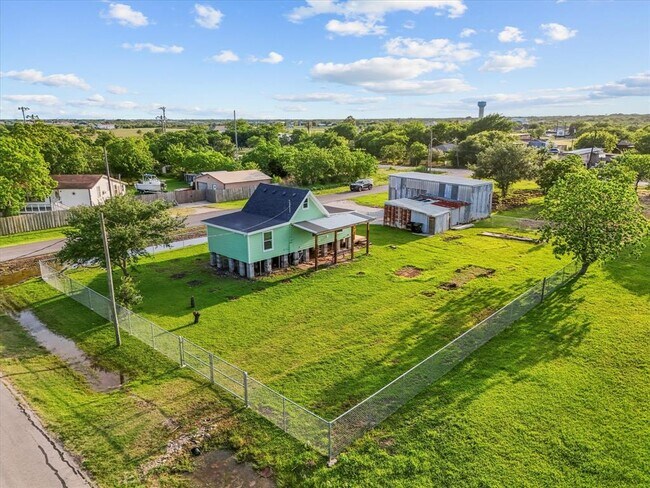 246 18th St in San Leon, TX - Building Photo - Building Photo
