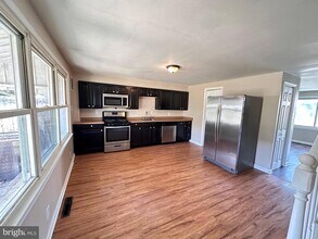7939 Gough St in Baltimore, MD - Building Photo - Building Photo