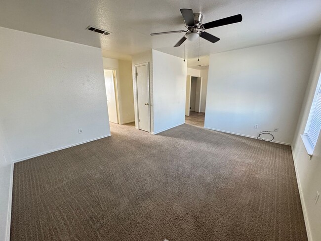 1904 Windward Dr in Killeen, TX - Building Photo - Building Photo