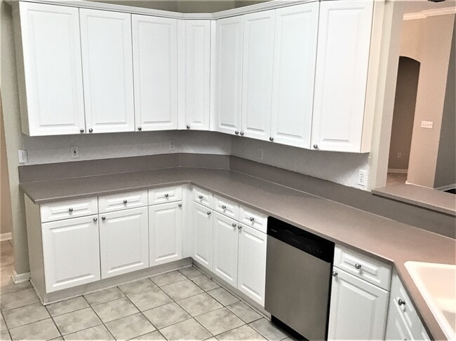 587 Oakmont Dr in Orange Park, FL - Building Photo - Building Photo