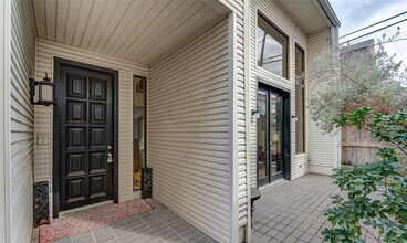 2527 Potomac Dr in Houston, TX - Building Photo - Building Photo