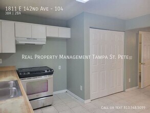 1811 E 142nd Ave in Tampa, FL - Building Photo - Building Photo