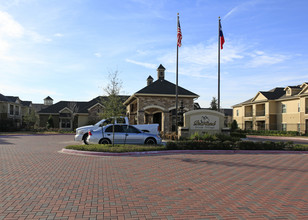 Pearland Senior Village in Pearland, TX - Building Photo - Building Photo