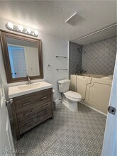 3325 Airport-Pulling Rd N in Naples, FL - Building Photo - Building Photo
