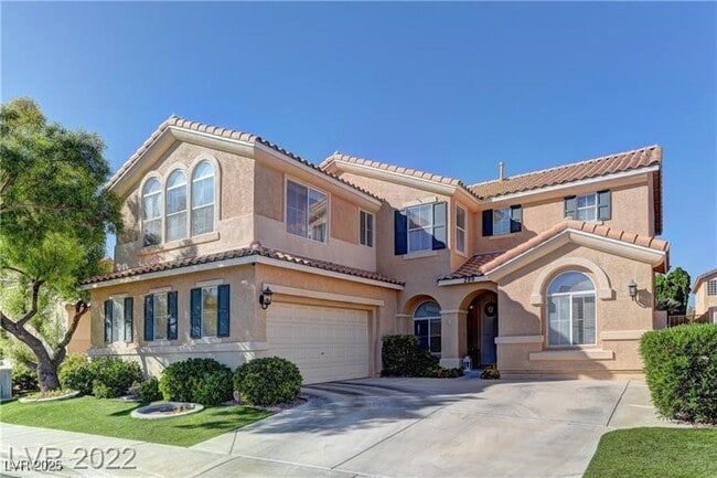 property at 299 Queen Creek Cir