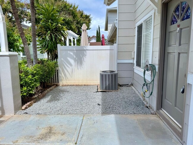 91-1031-1031 Kaimalie St in Ewa Beach, HI - Building Photo - Building Photo