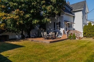 12 Waverly Pl in Rockville Centre, NY - Building Photo - Building Photo