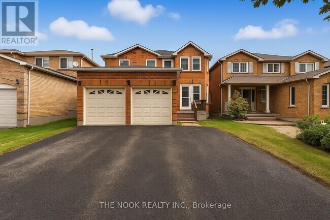 1941 Lydia Crescent in Pickering, ON - Building Photo - Building Photo