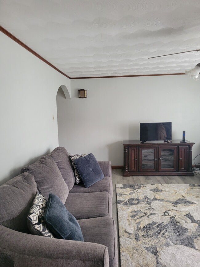 5411 Starling Dr in Charleston, WV - Building Photo - Building Photo