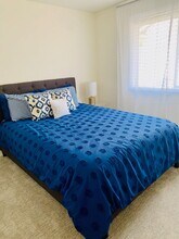 6175 NE 195th Ct in Kenmore, WA - Building Photo - Building Photo