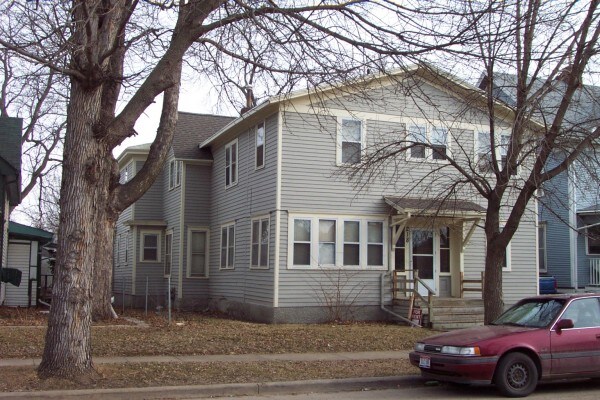 218 S Prairie in Sioux Falls, SD - Foto de edificio