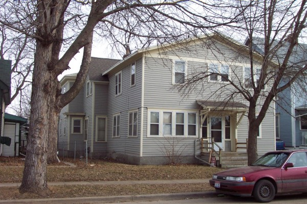 218 S Prairie