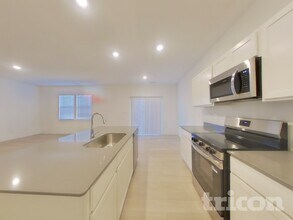 11838 Moorfield Ln in Indianapolis, IN - Building Photo - Building Photo