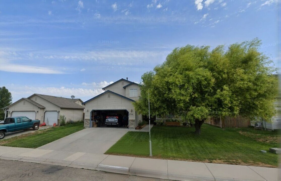 11744 W Crested Butte Ave in Nampa, ID - Building Photo