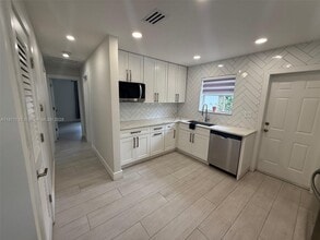 1901 Montague St in Lake Worth Beach, FL - Building Photo - Building Photo