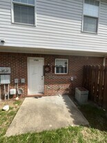 1763 Winfield Park Dr in Greenfield, IN - Building Photo