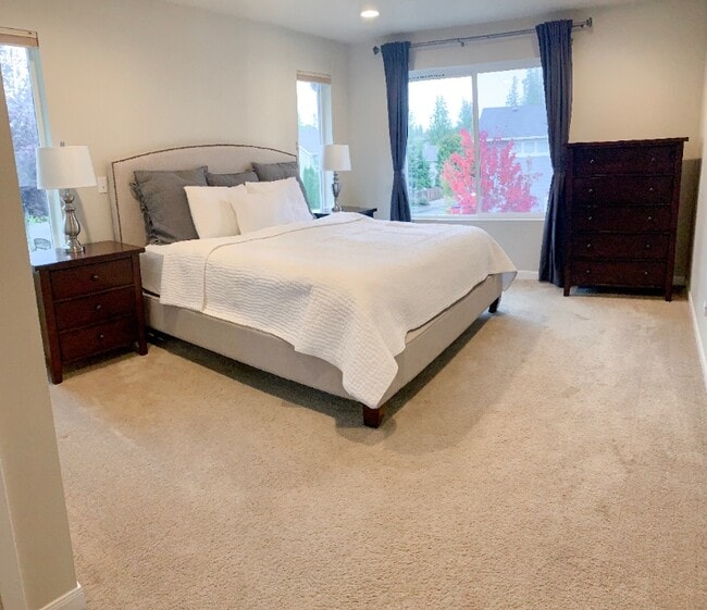 property at 15211 276th Pl NE