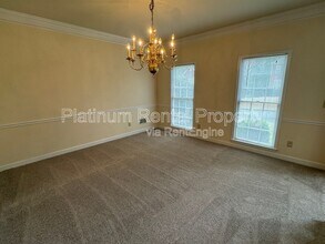 11670 Dunhill Pl Dr in Alpharetta, GA - Building Photo - Building Photo