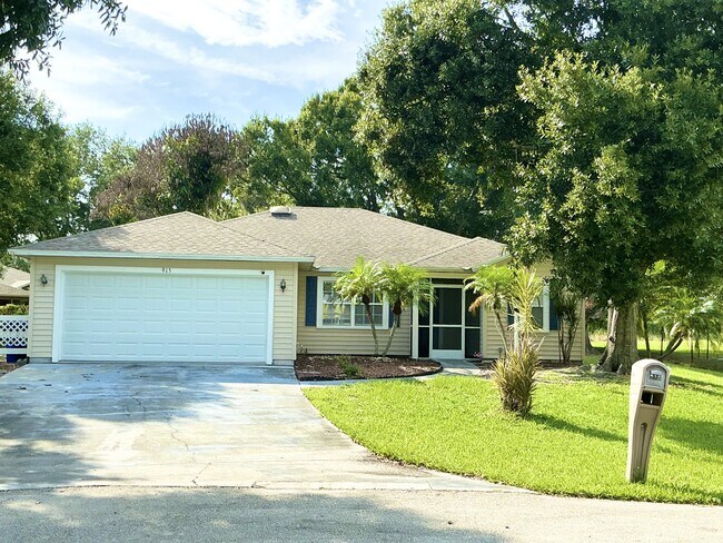 property at 915 11th Terrace