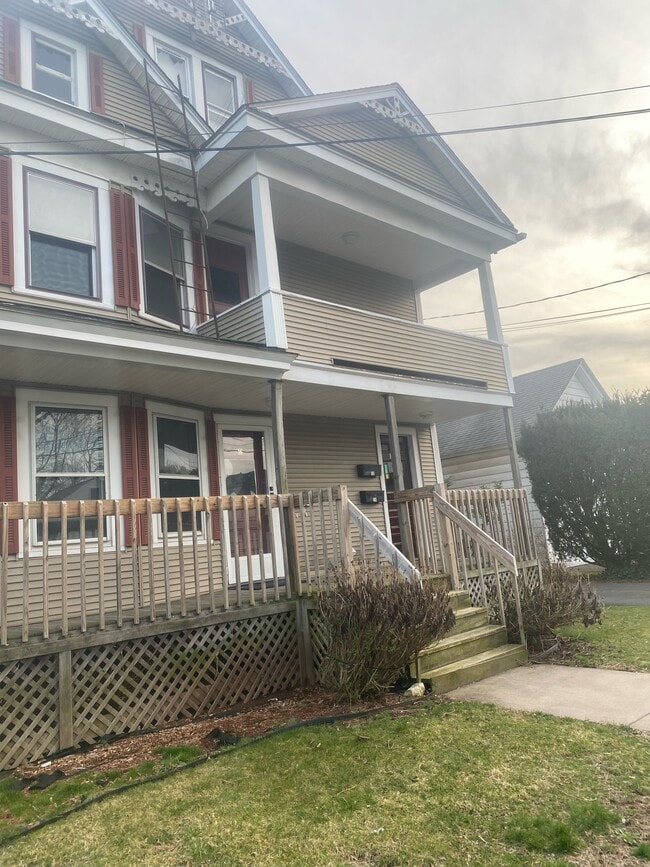 12 Saint Lawrence St, Unit 12 Saint Lawrence