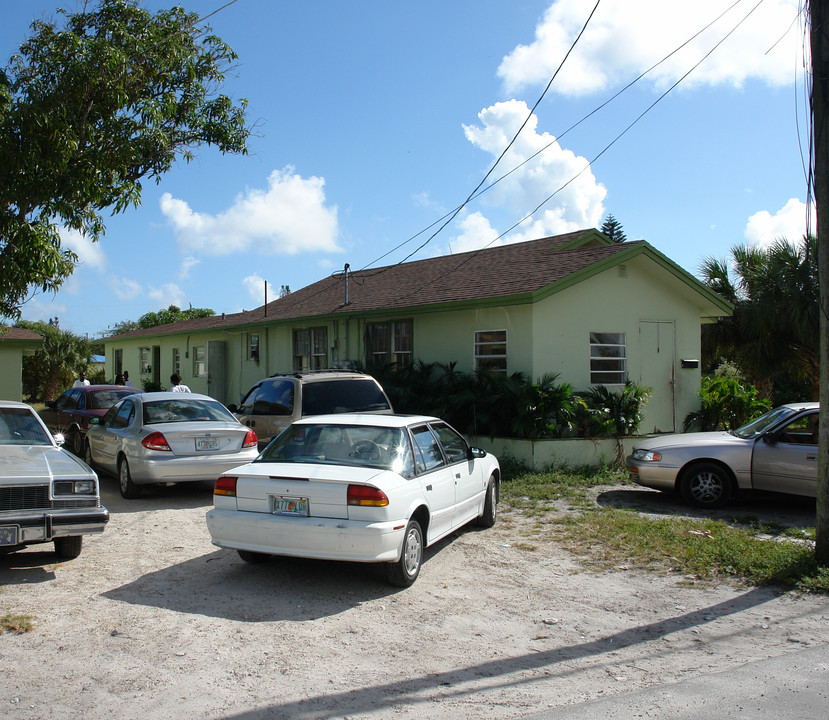 500 NW 10th Ave in Pompano Beach, FL - Building Photo