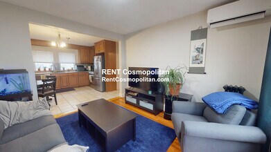 35 Willis Ave in Medford, MA - Foto de edificio - Building Photo