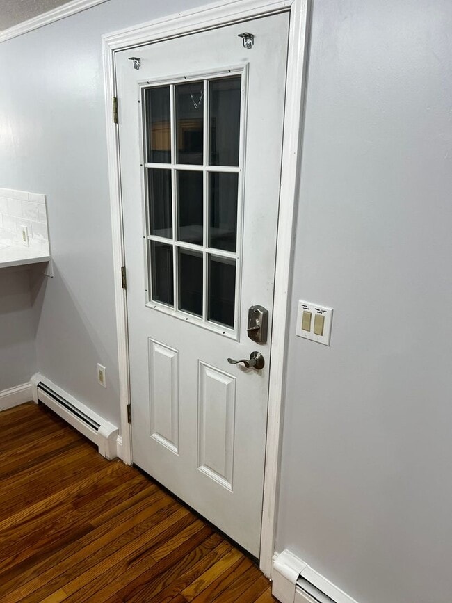 35 Davis St in Tyngsboro, MA - Building Photo - Building Photo