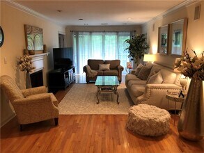 4209 Pine Heights Dr NE in Atlanta, GA - Building Photo - Building Photo