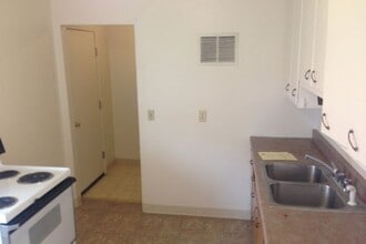 810 Crist Dr in Billings, MT - Building Photo - Building Photo