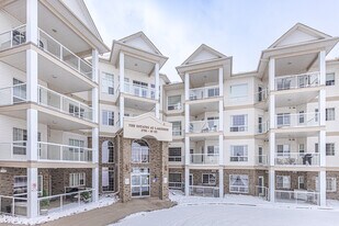 The Estates At Lakeside in Edmonton, AB - Building Photo