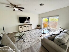 121 Majestic Bay Ave in Cape Canaveral, FL - Building Photo - Building Photo