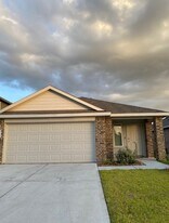 5446 Wyndham Rdg Ln in Spring, TX - Building Photo