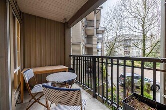 9283 Government St in Burnaby, BC - Building Photo - Building Photo
