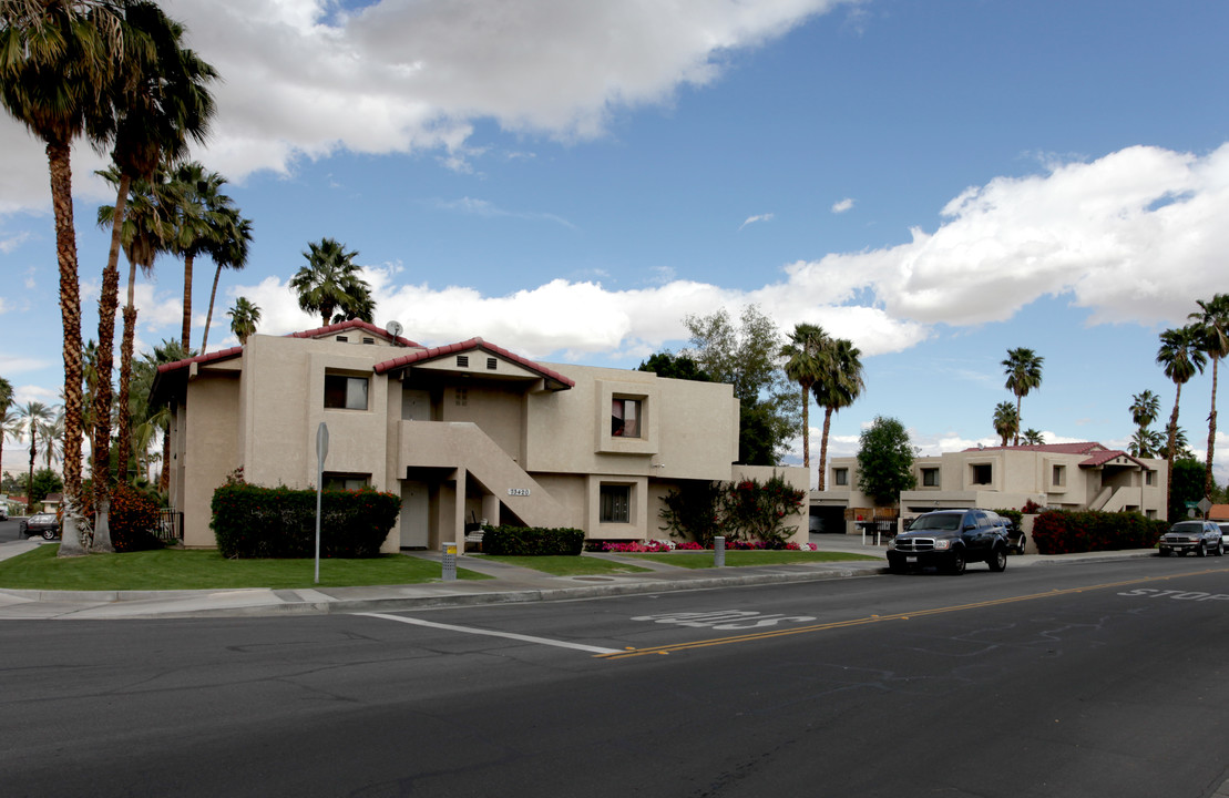 73420-73430 San Gorgonio Way in Palm Desert, CA - Building Photo