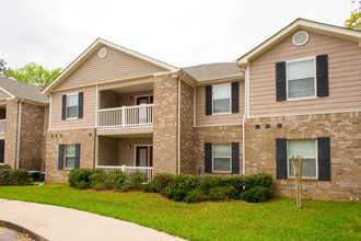 Regency Pointe Senior Apartment Community in Foley, AL - Building Photo - Building Photo