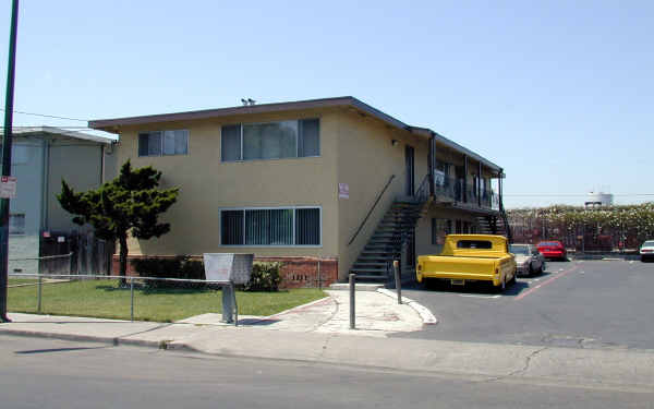 39-69 Jose Figueres Ave in San Jose, CA - Building Photo - Building Photo