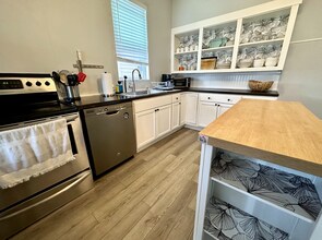 1215 S Preston St in Louisville, KY - Building Photo - Building Photo