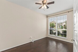 5314 Belle Manor Ln in Sugar Land, TX - Building Photo - Building Photo