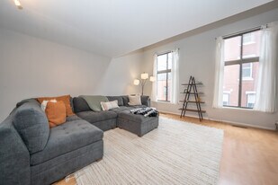 765 N Ringgold St, Unit B in Philadelphia, PA - Building Photo