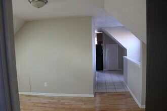 1051 Hunter Ave in Columbus, OH - Building Photo - Building Photo