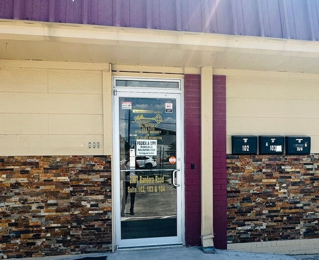 property at 2307 Bandera Rd