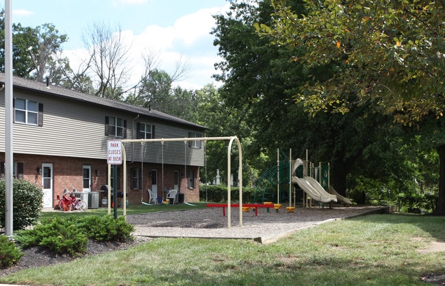 Londontown Apartments in Delaware, OH - Foto de edificio - Building Photo