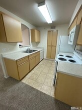 6850 Sharlands Ave., Unit Y2152 in Reno, NV - Building Photo - Building Photo