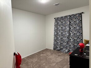 3621 S Desert Sky Dr in Yuma, AZ - Building Photo - Building Photo